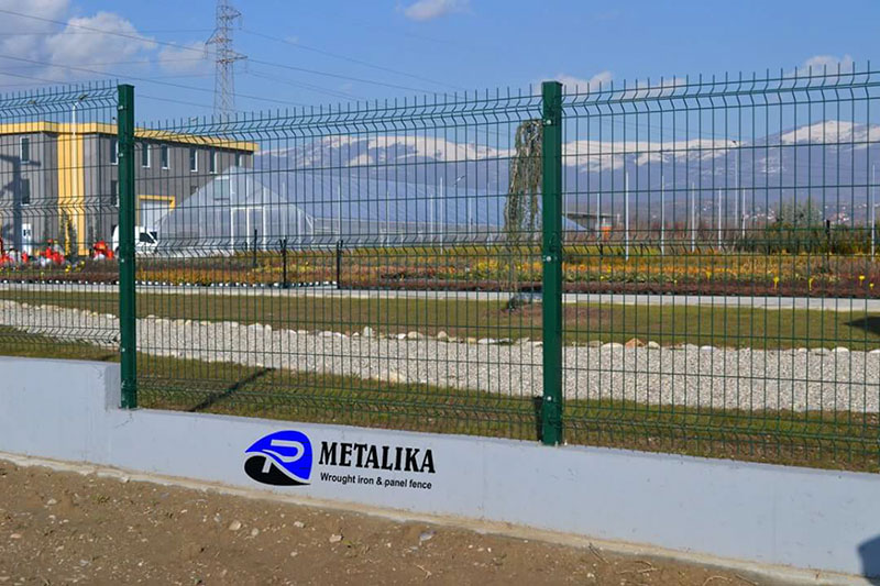 R-Metalika